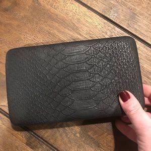 Black Case Clutch